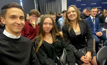 Reprezentacja szkoły na obradach okrągłego stołu