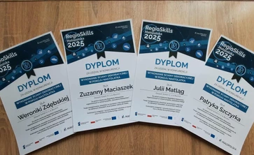 Dyplomy dla uczestników