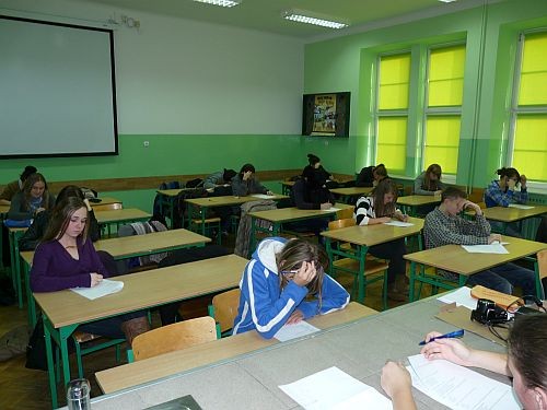 Szkolny konkurs ”Promieniotwórczość w biologii i chemii”. 2