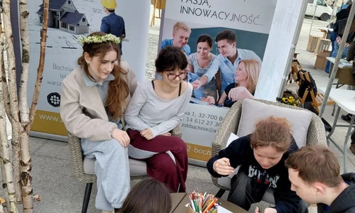 Stoisko szkoły na pikniku ekologicznym