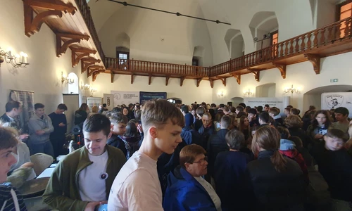 Uczniowie na targach