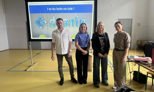 Zajęcia warsztatowe technik aranżacji wnętrz -firma Deante