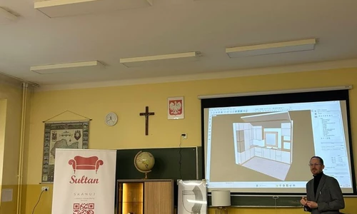 Uczniowie w trakcie festiwalu zawod&oacute;w